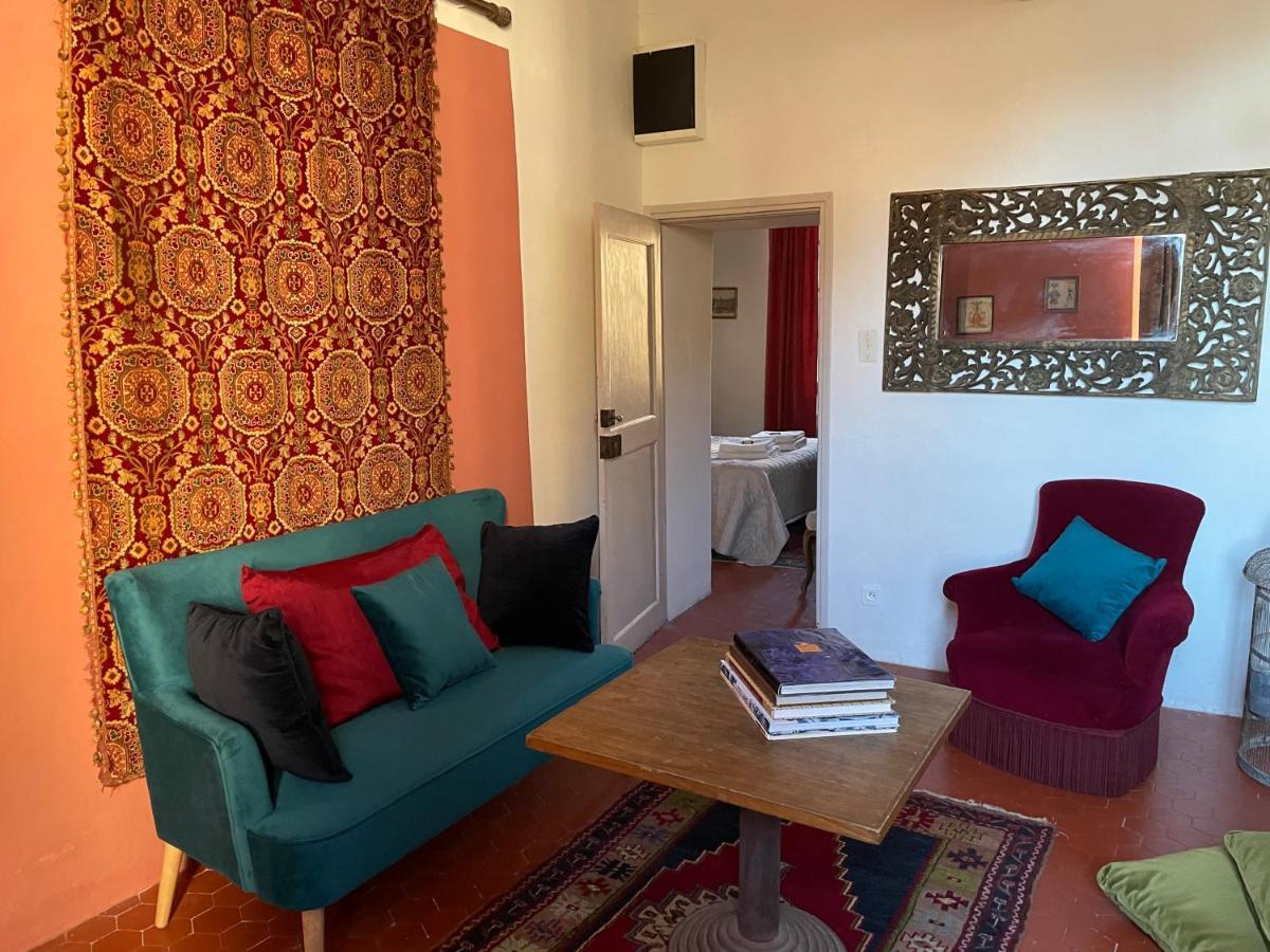 Hotel Particulier Des Lumieres Мустие Сен Мари Екстериор снимка
