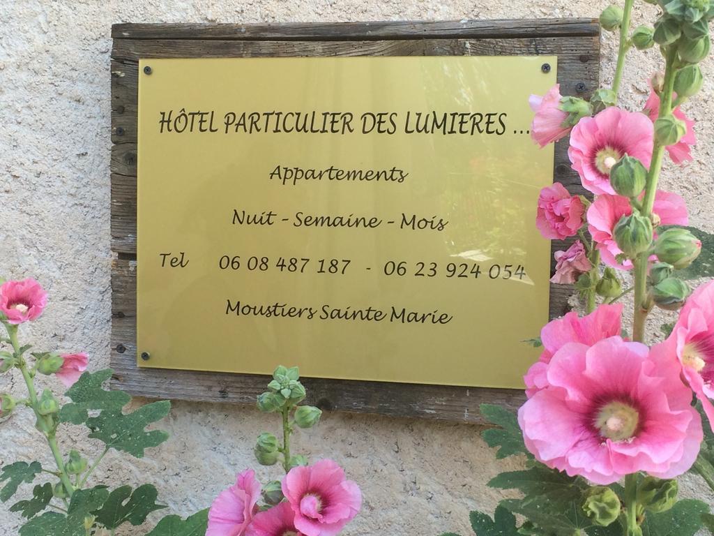 Hotel Particulier Des Lumieres Мустие Сен Мари Екстериор снимка